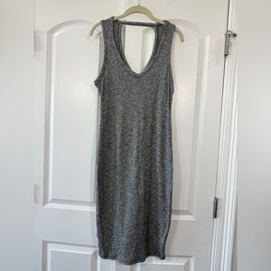 Mossino Charcoal Ribbed V-Neck Midi Dress